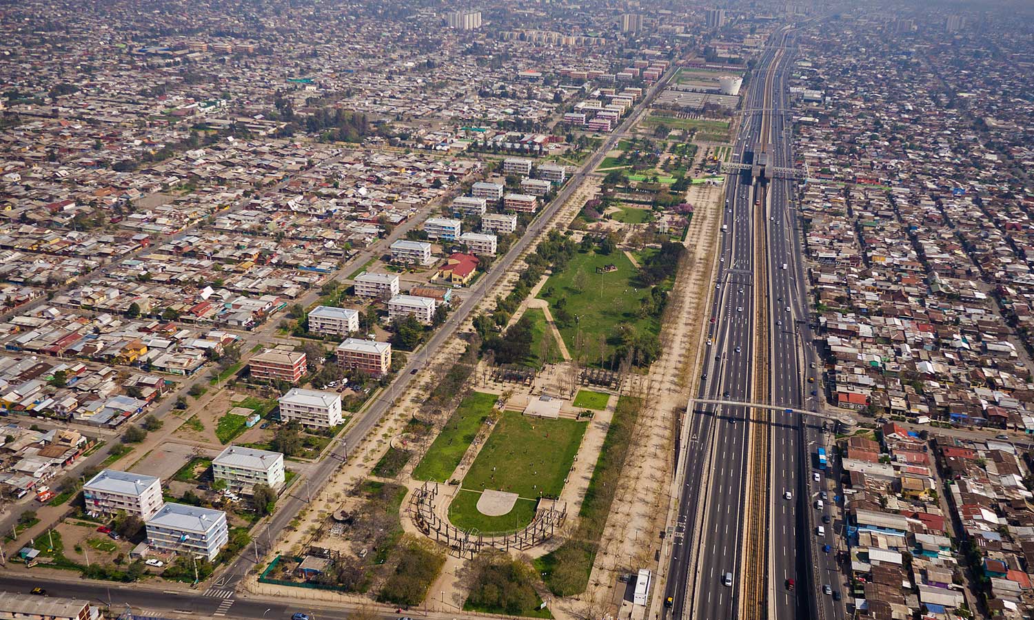 iconexionCapital_Ley-de-Presupuesto-2024-considera-un-15,3%-en-inversión-habitacional-respecto-2023_01